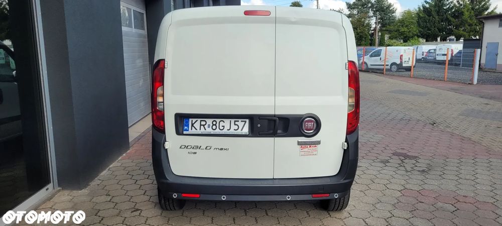 Fiat DOBLO MAXI - 8