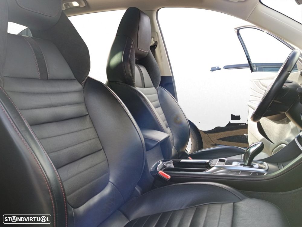 MG EHS 1.5 T-GDI Plug-in Hybrid Luxury - 18