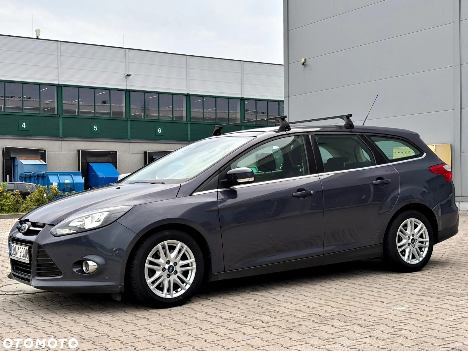 Ford Focus 1.6 EcoBoost Titanium - 12