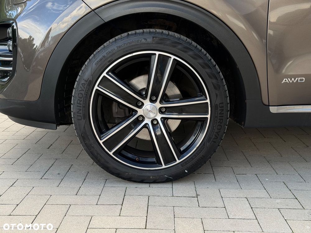 Kia Sportage 2.0 CRDI GT Line 4WD - 33