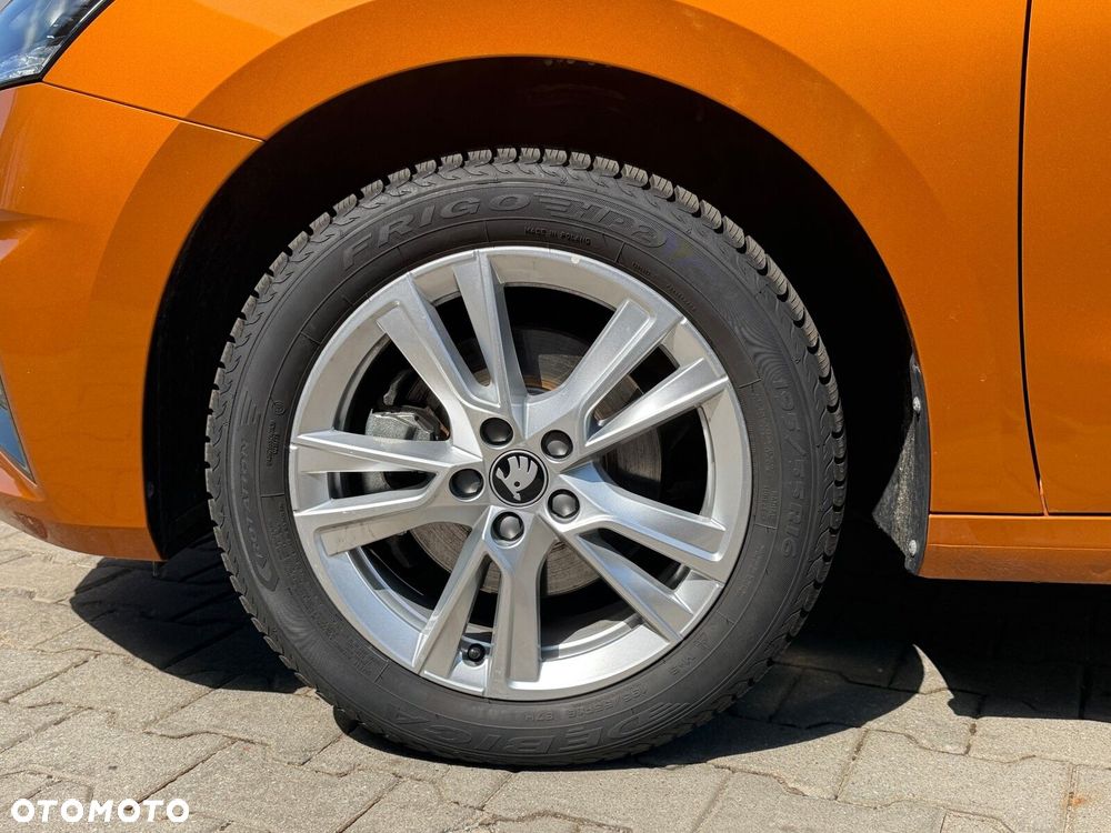 Skoda Fabia 1.0 TSI Selection - 33