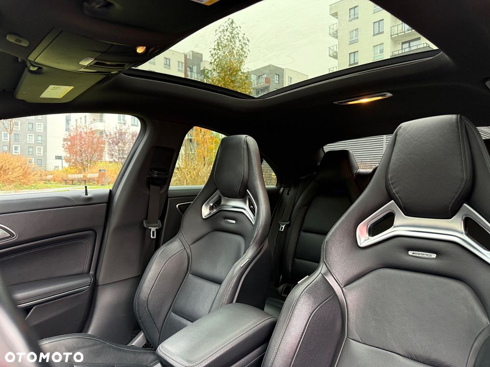 Mercedes-Benz CLA AMG 45 4-Matic - 21