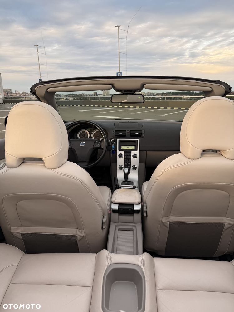 Volvo C70 T5 Summum - 28