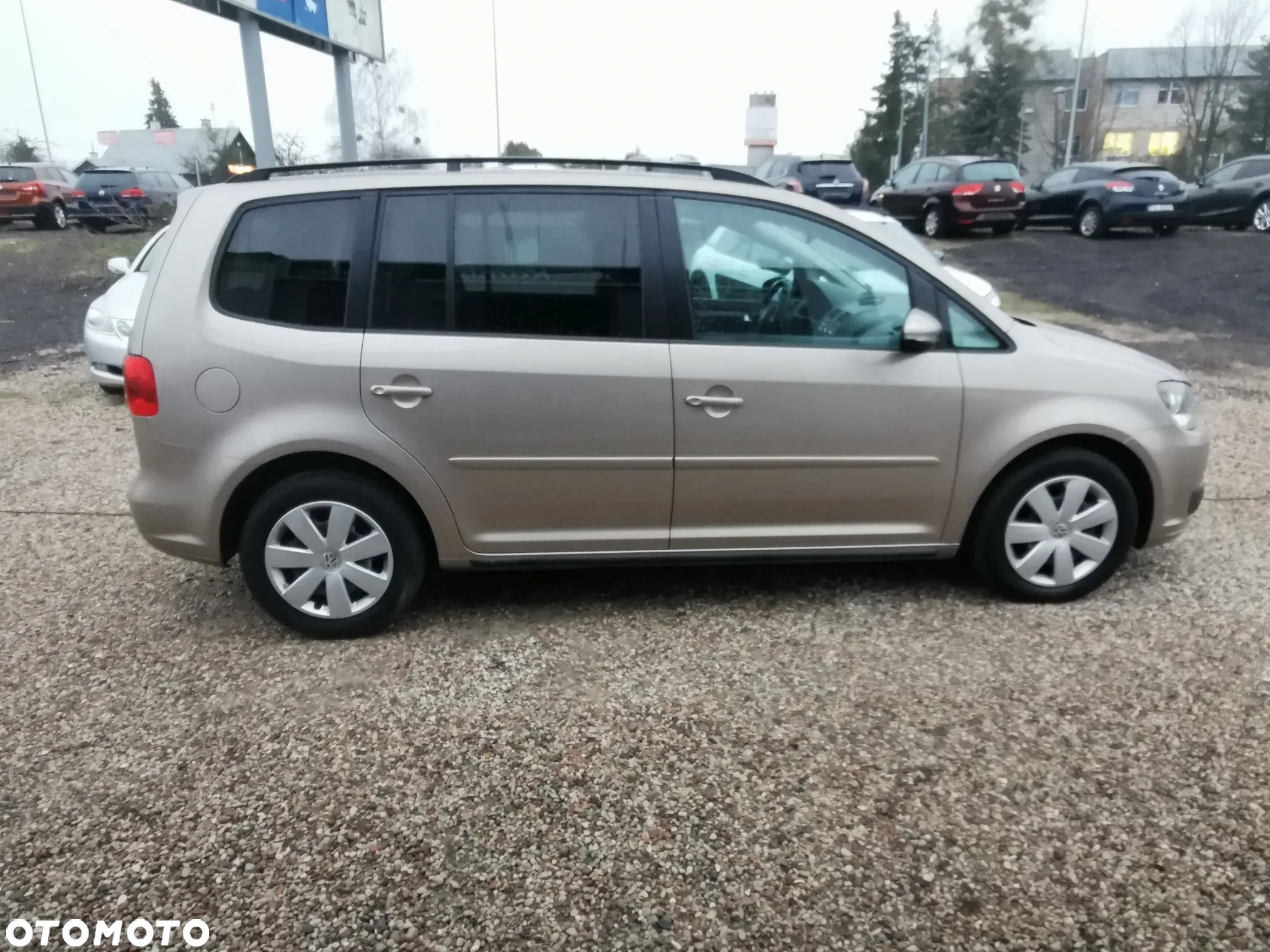 Volkswagen Touran 1.4 TSI Comfortline - 4