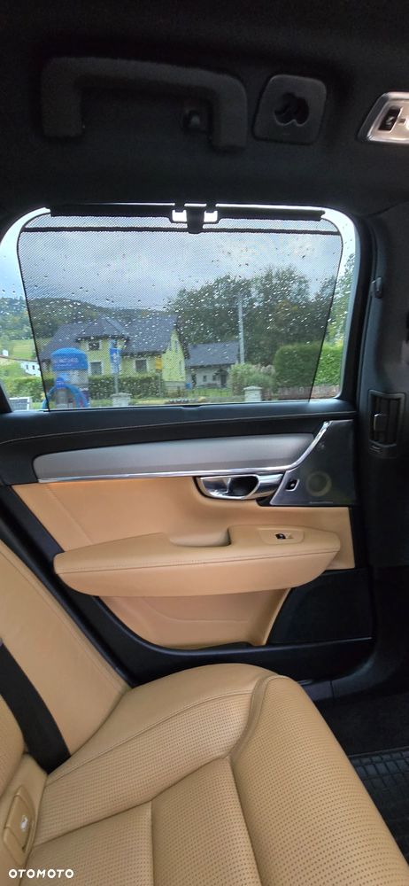 Volvo V90 Cross Country - 9