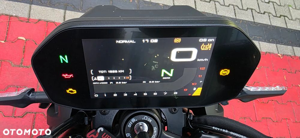 QJMOTOR SRK 800 - 19