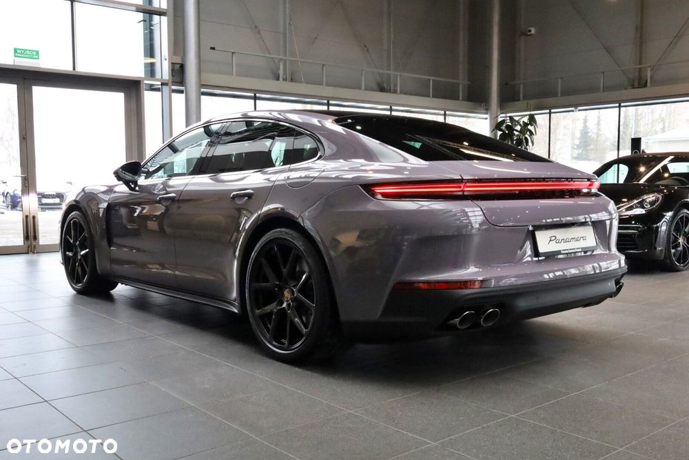 Porsche Panamera - 5