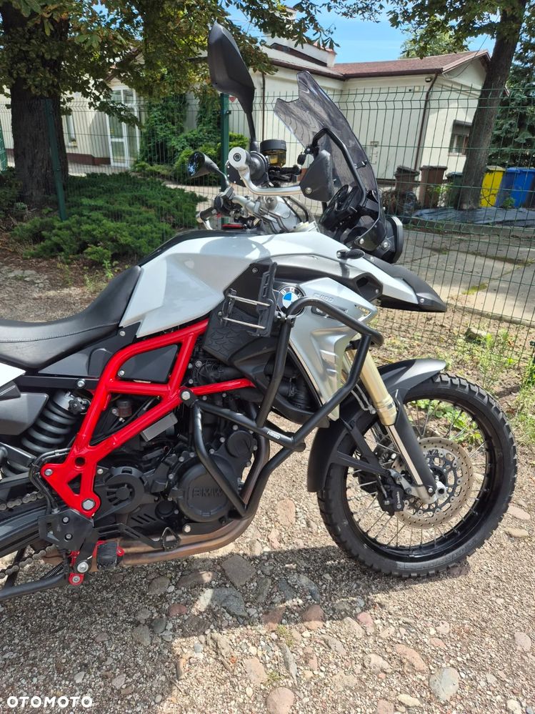 BMW F - 13
