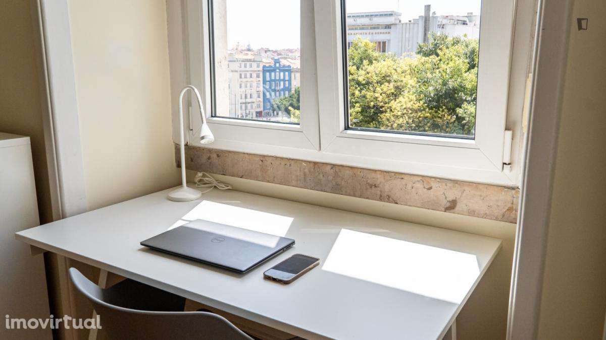 Quarto - localizado em Alameda Lisbon - Grande imagem: 2/14