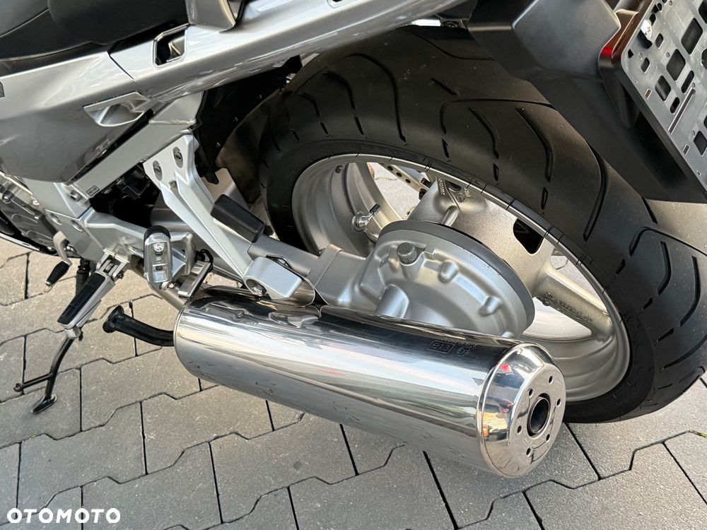 Yamaha FJR - 32