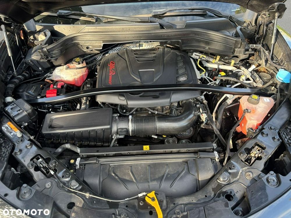 Alfa Romeo Stelvio - 26