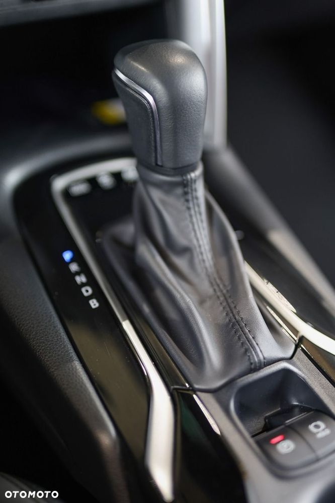 Toyota Corolla Cross - 22