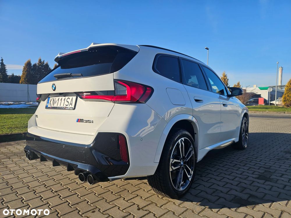 BMW X1 - 1