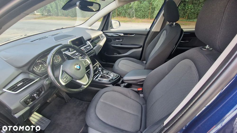 BMW Seria 2 218d GT Luxury Line sport - 4