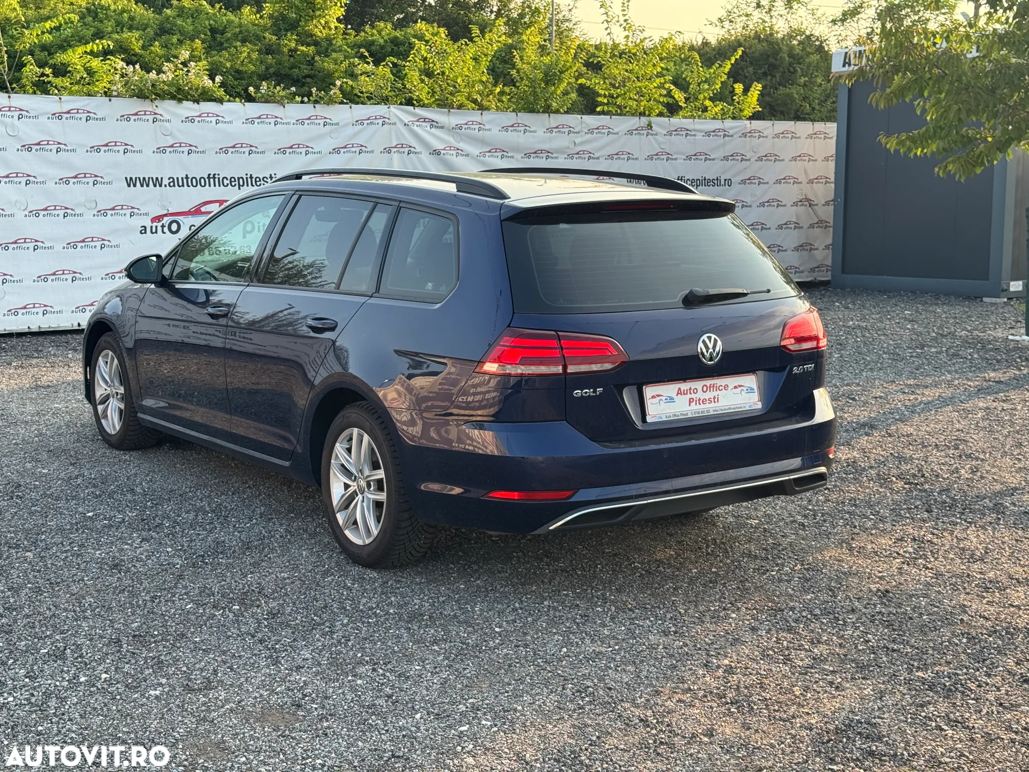 Volkswagen Golf 2.0 TDI DSG Comfortline - 6