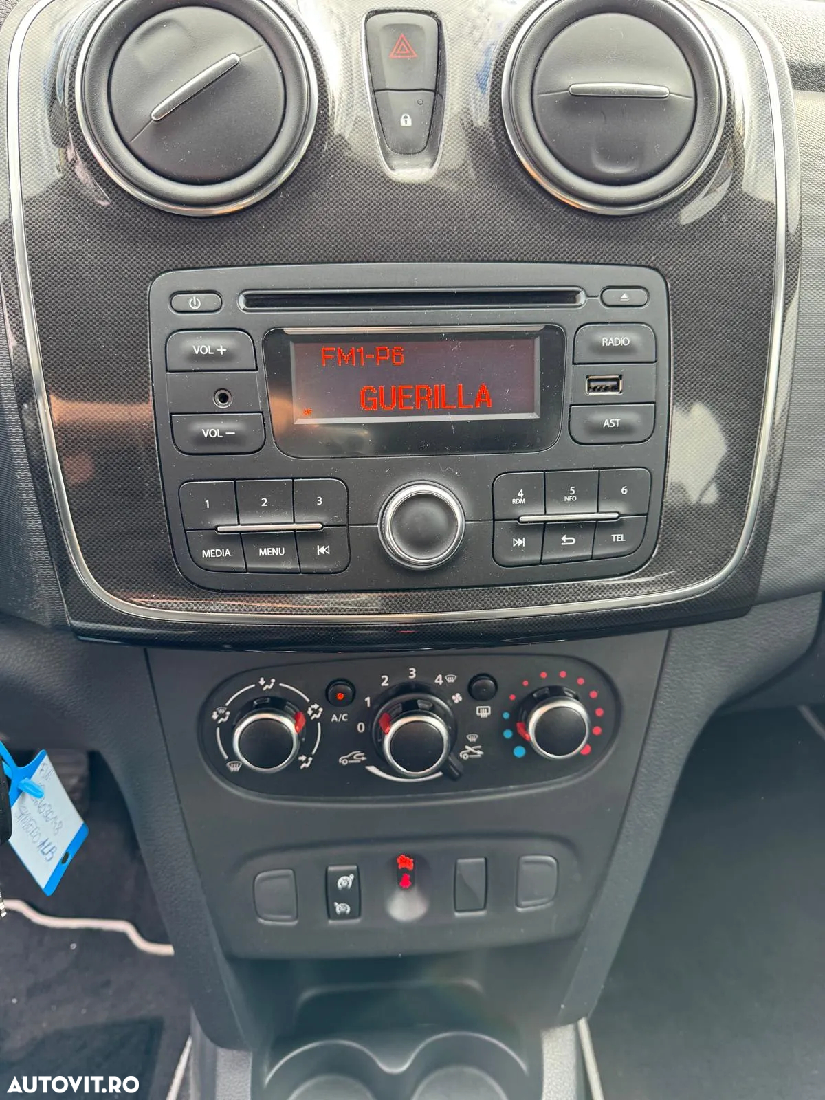Dacia Sandero TCe 90 (S&S) Comfort - 12