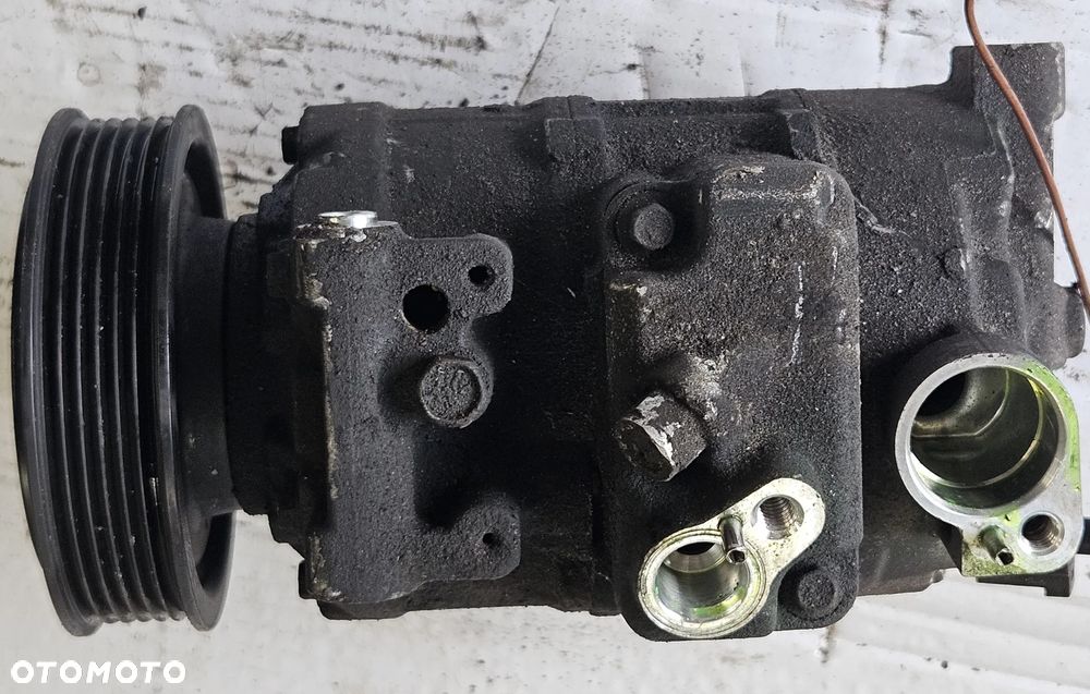 VW Golf  Passat B6 Seat Altea Audi A3 1.4  TSI 1.6 MPI FSI kompresor sprężarka klimatyzacji   1K0820859T  1K0820803 N P F - 9