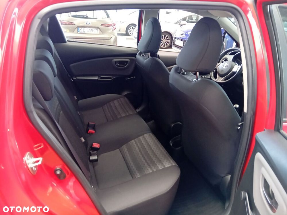 Toyota Yaris 1.0 Active EU6 - 11