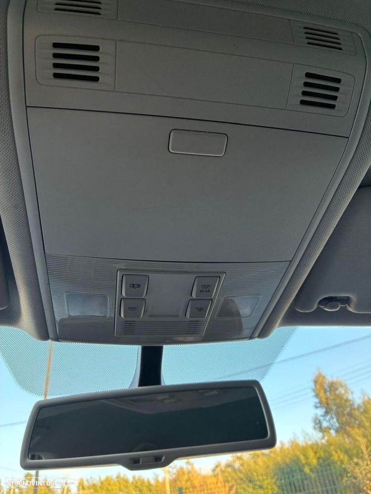 VW Golf 1.6 TDi BlueMotion Trendline - 19