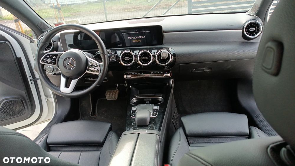 Mercedes-Benz Klasa A 220 4-Matic Progressive 7G-DCT - 7