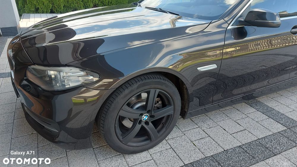 BMW Seria 5 520d Luxury Line - 8