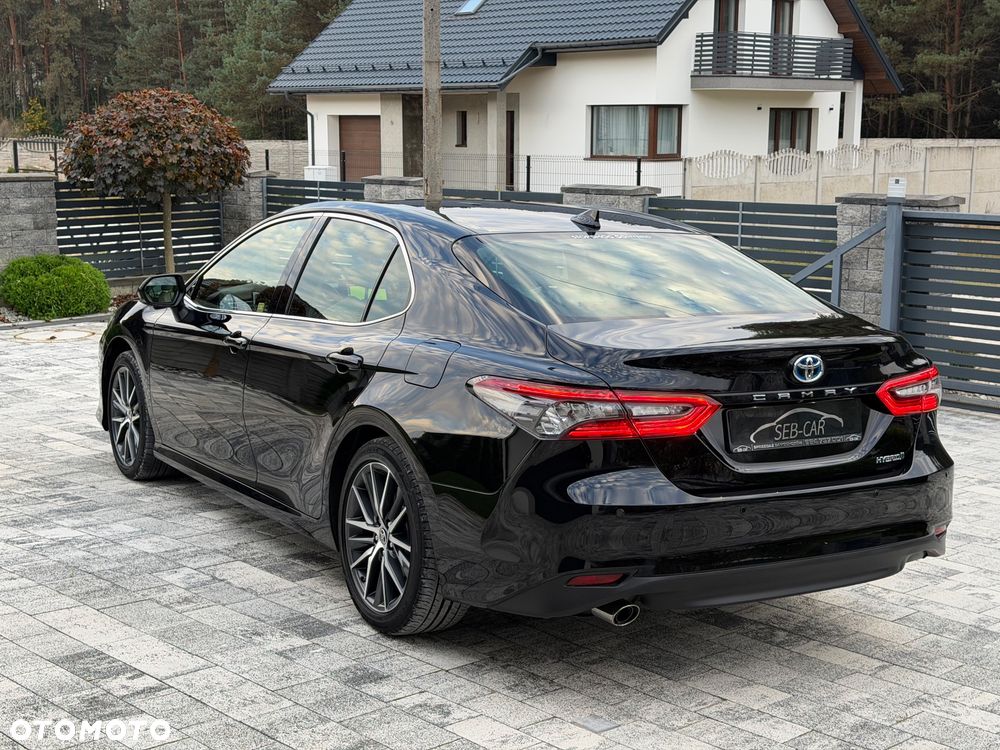 Toyota Camry 2.5 Hybrid Executive CVT - 31