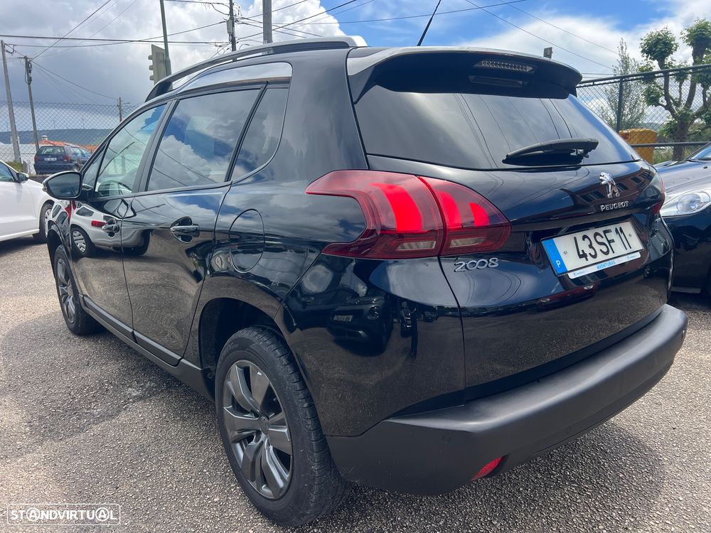 Peugeot 2008 1.2 PureTech Style - 28