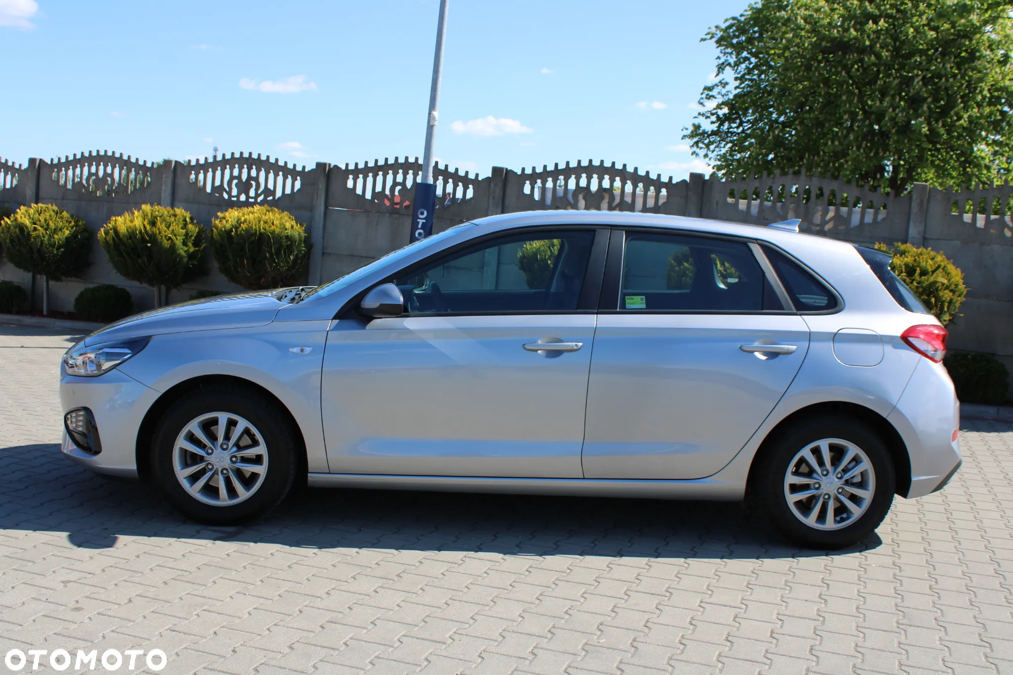 Hyundai i30 1.5 DPI Classic + - 12
