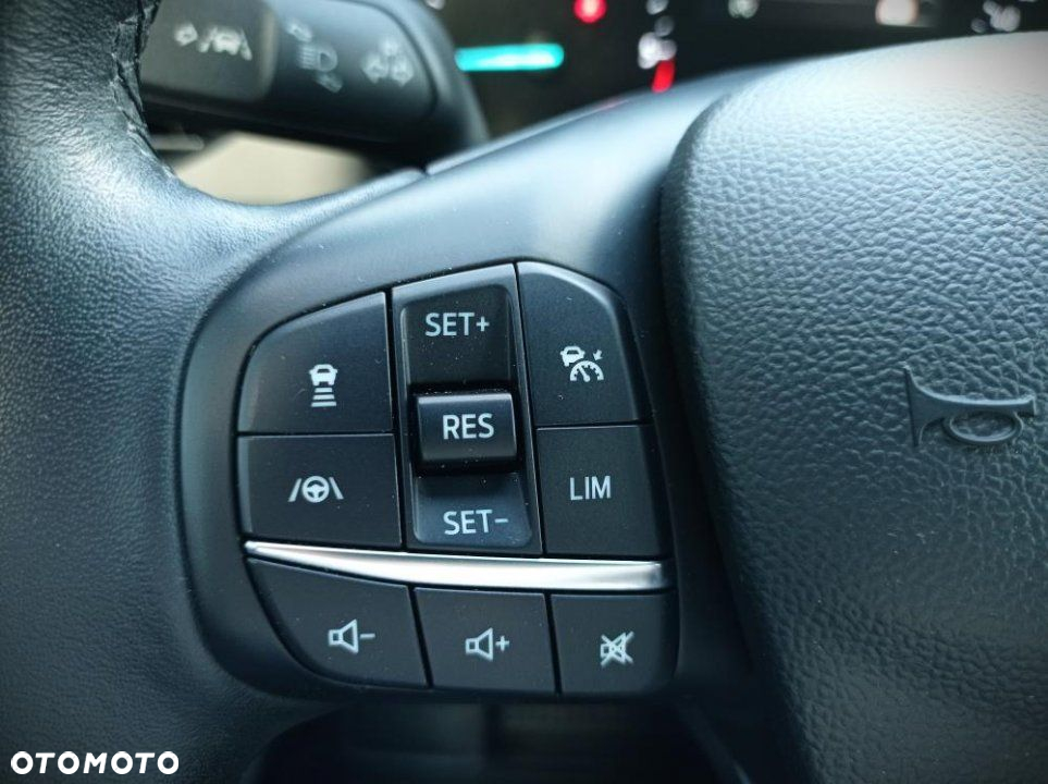 Ford Focus - 16