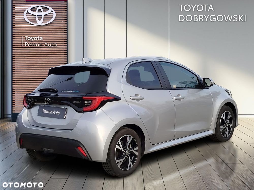 Toyota Yaris - 5