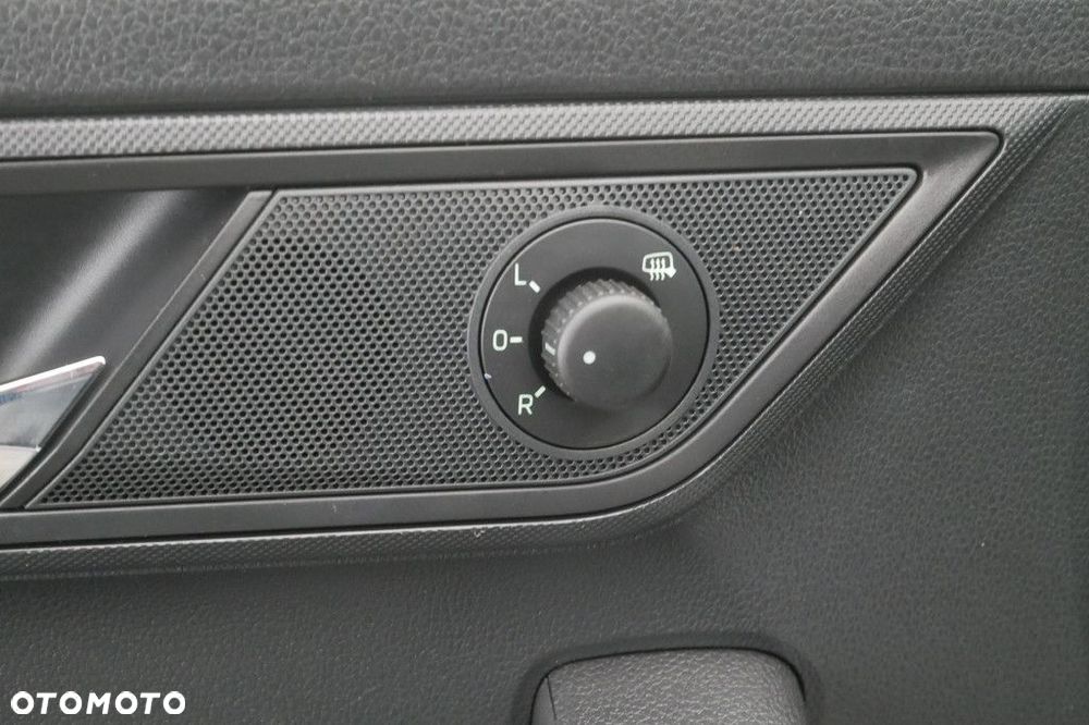 Skoda Fabia 1.0 TSI Ambition - 19