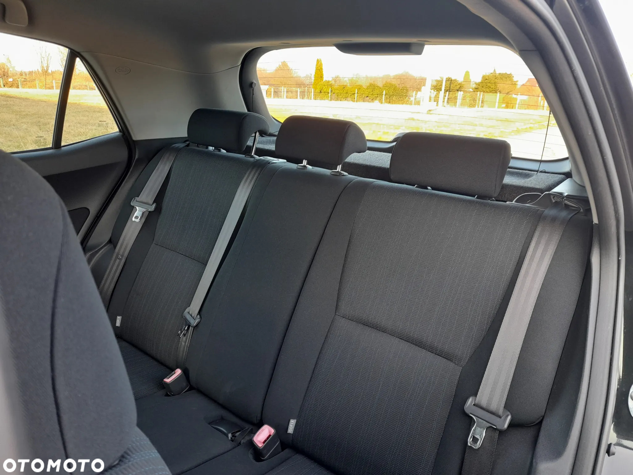Toyota Auris 1.6 VVT-i Premium - 18
