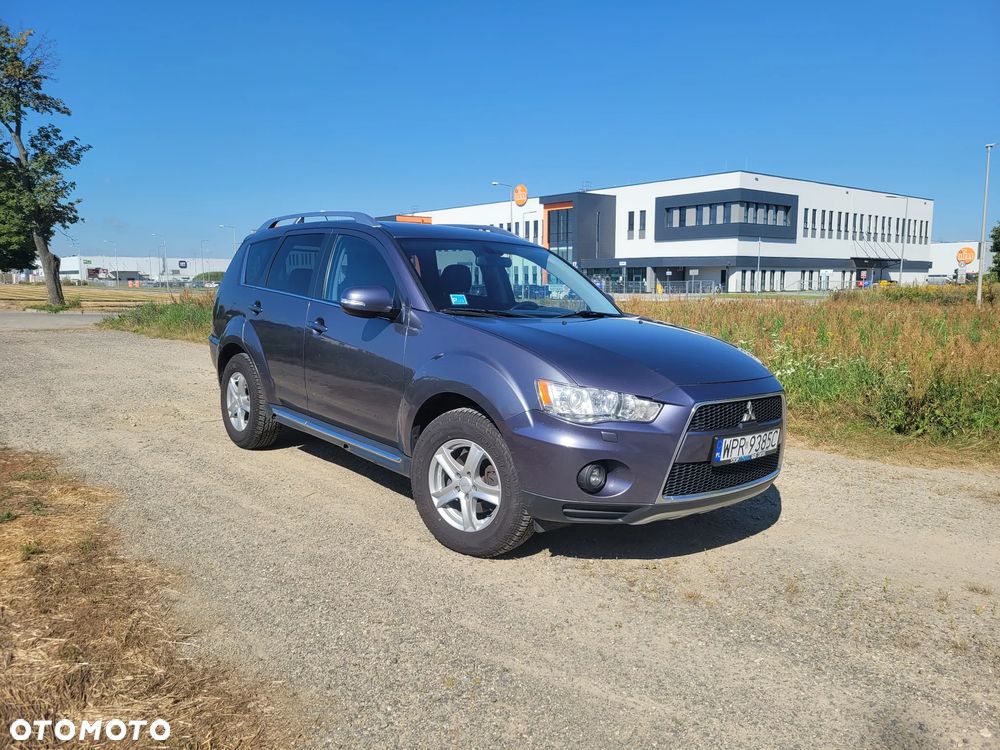 Mitsubishi Outlander 2.0 DID Intense - 3