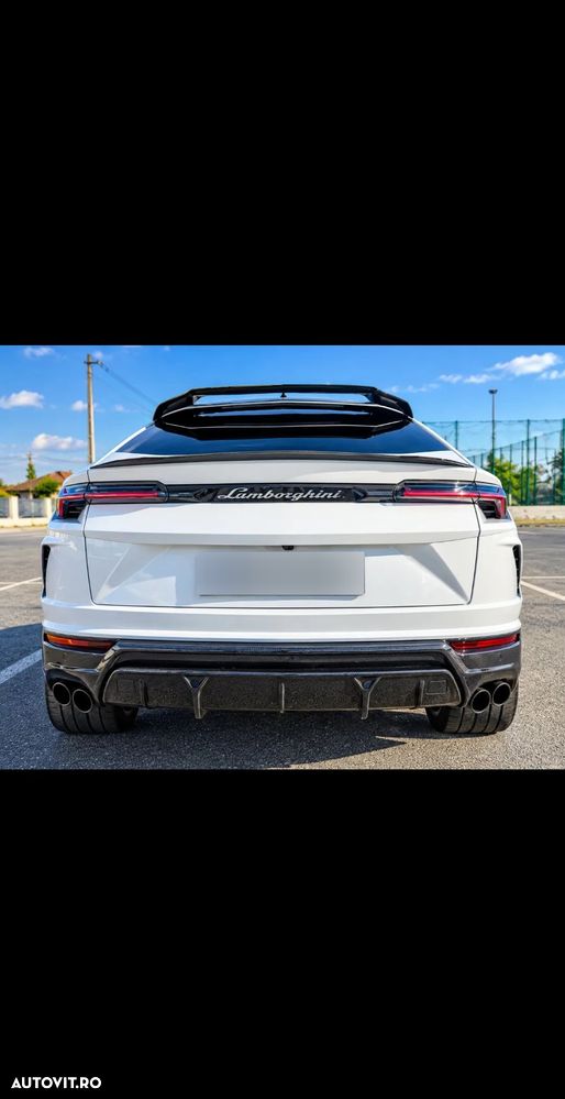 Lamborghini URUS Standard - 9