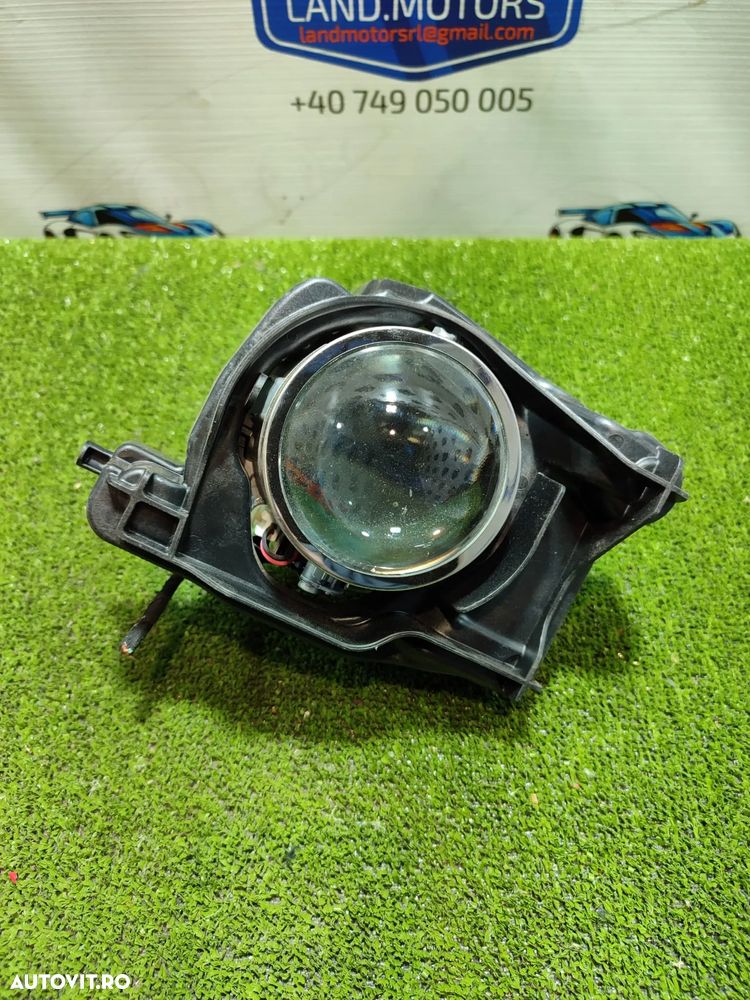 PROIECTOR CEATA DREAPTA TOYOTA AURIS 1.2 BENZINA 2017 COD OEM 8121002110 / HATCHBACK 5 USI 2013-2019 - 1