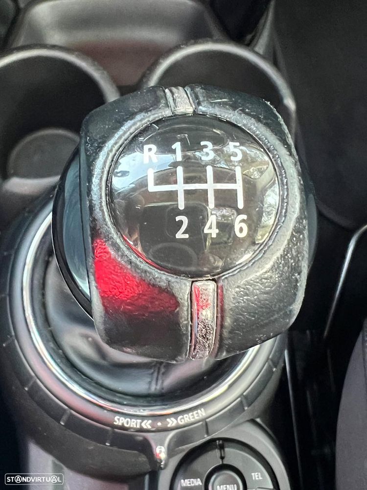 MINI 5 Portas Cooper D Seven - 23