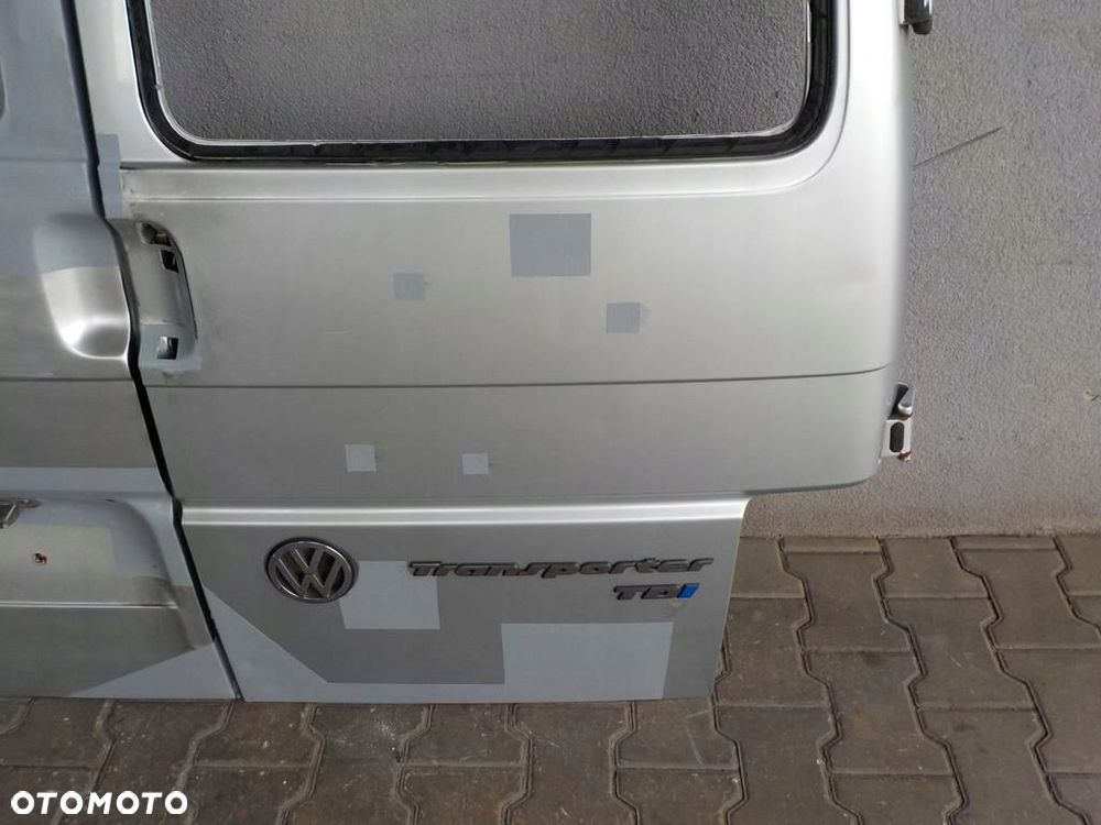 VW T4 DRZWI LEWE PRAWE TYŁ TYLNE SKRZYDEŁKOWE - 5