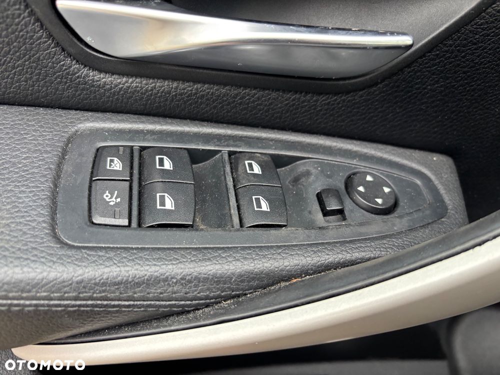 BMW 3GT 320d Sport Line - 31