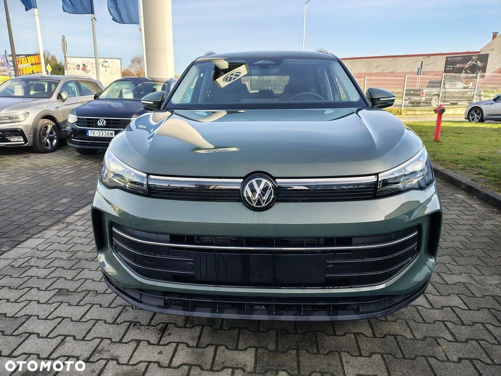 Volkswagen Tiguan - 2