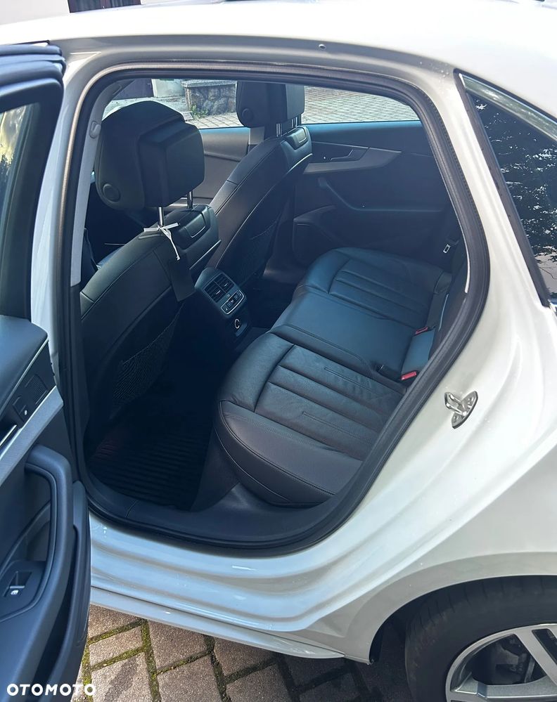 Audi A4 - 11