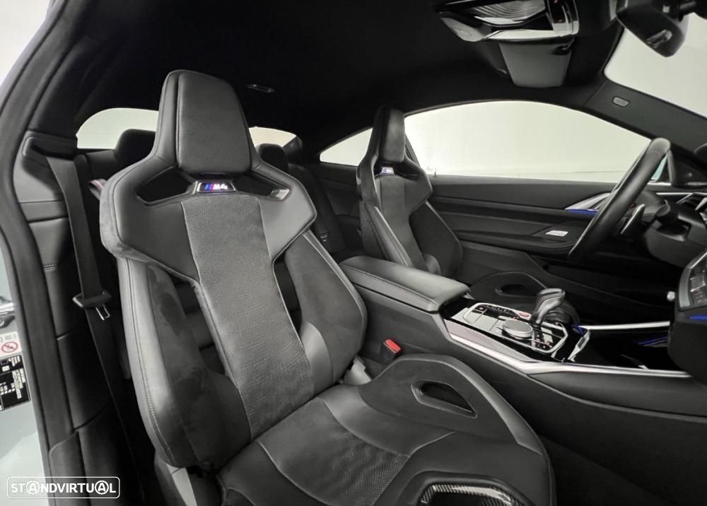 BMW M4 Competition - 4