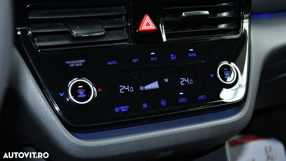 Hyundai IONIQ Plug-in-Hybrid 1.6 GDI Style - 13