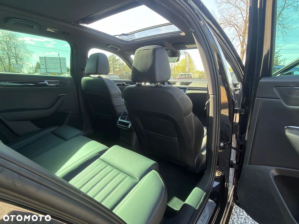 Skoda Superb 2.0 TDI L&K DSG - 27