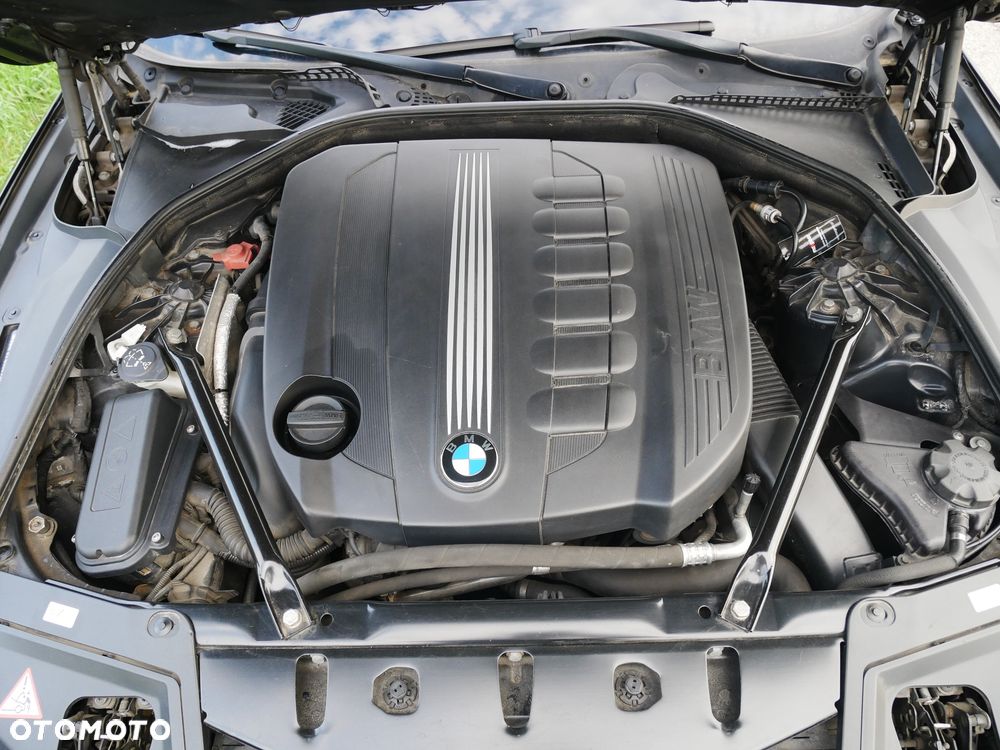 BMW Seria 5 - 13