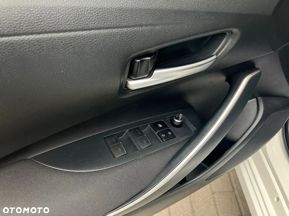 Toyota Corolla 1.5 Comfort - 30
