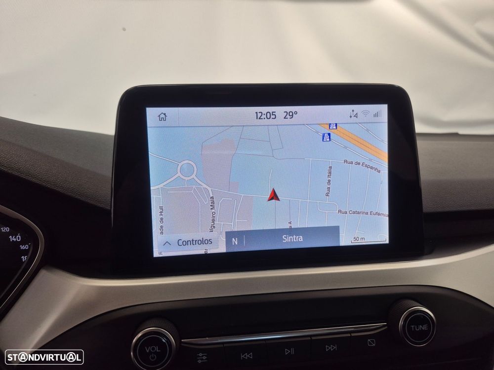 Ford Focus SW 1.0 EcoBoost Business - 19