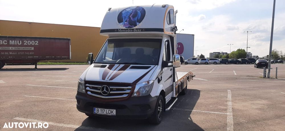Mercedes-Benz Sprinter - 1