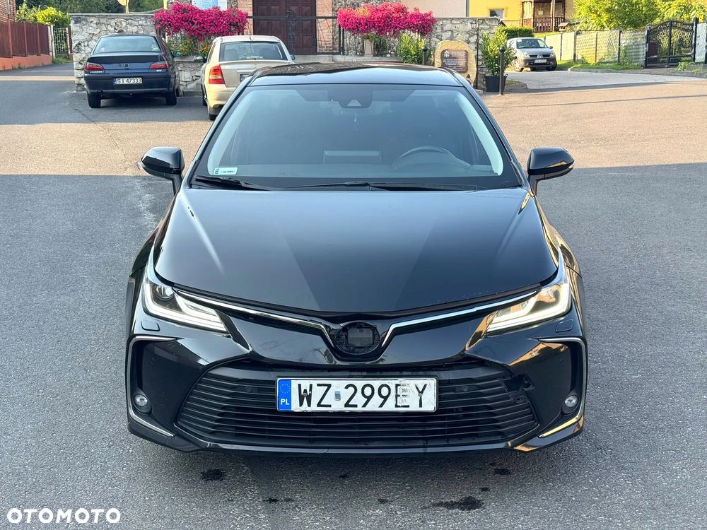 Toyota Corolla - 3