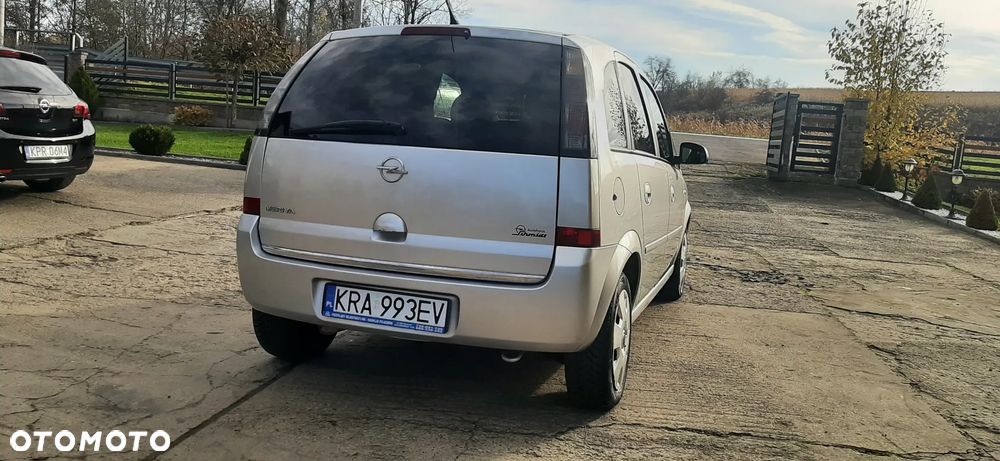 Opel Meriva - 12
