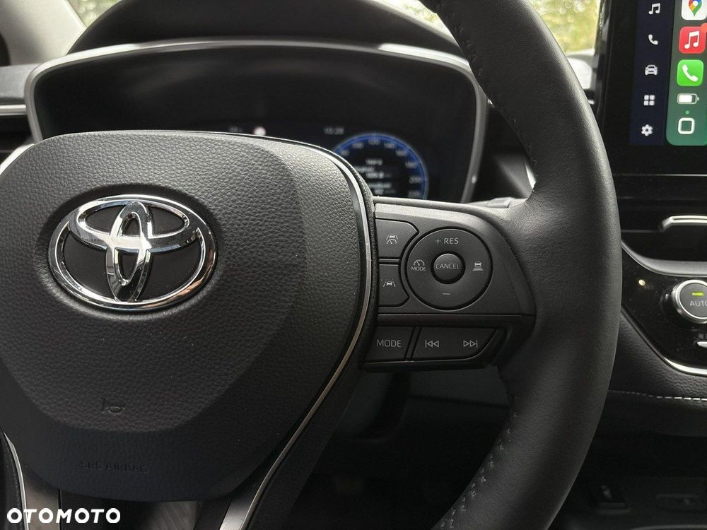 Toyota Corolla - 12
